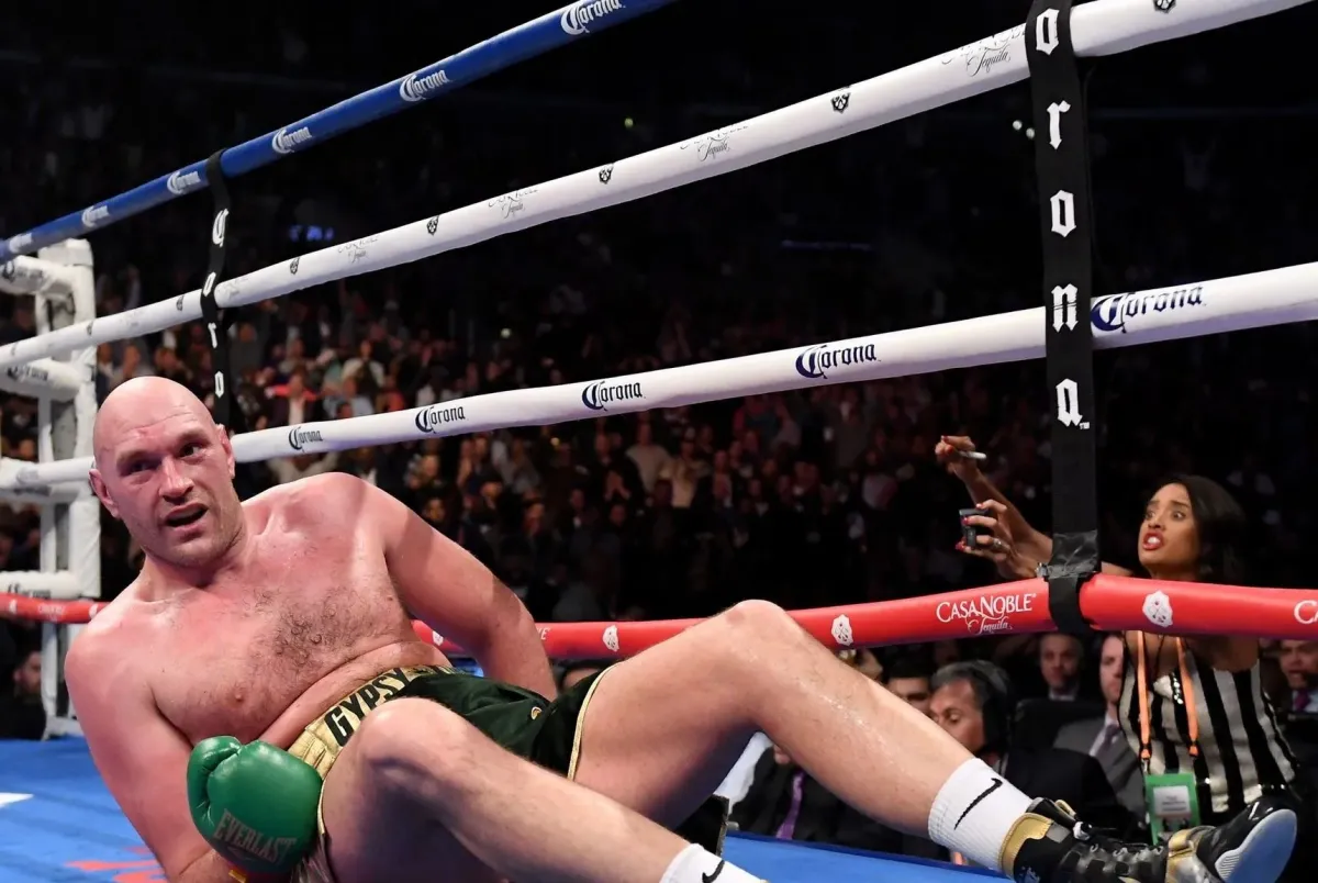 Rus vyhrožuje Furymu. Pošlu tě zpátky do důchodu, tentokrát doopravdy