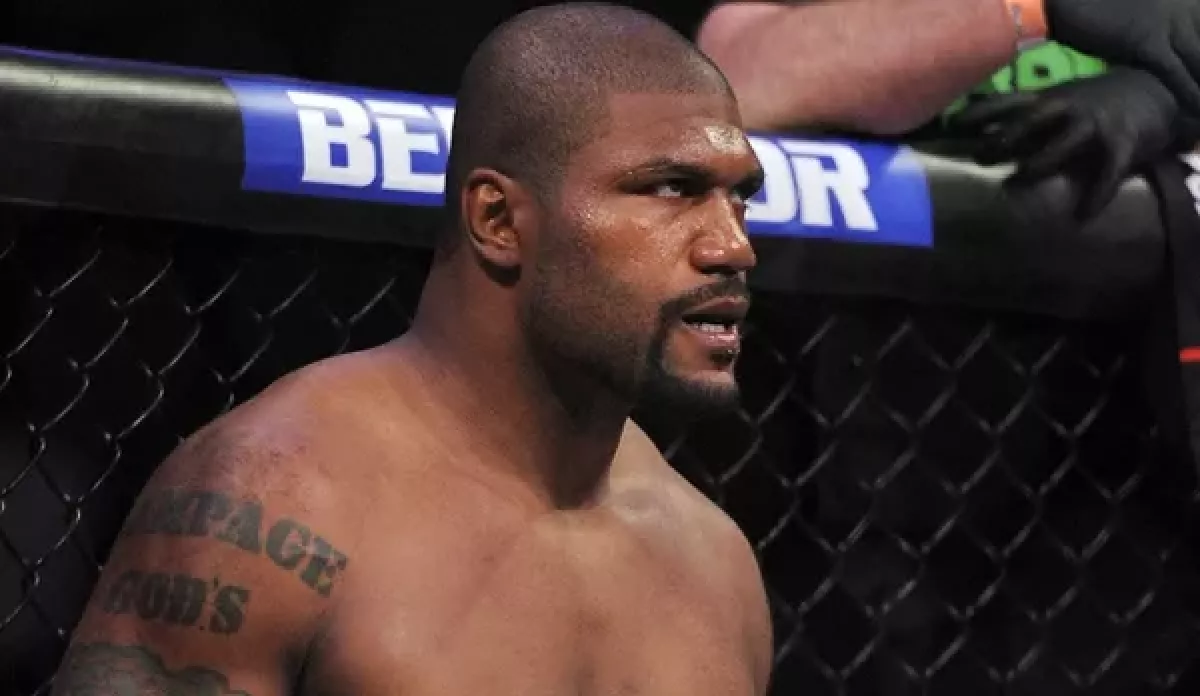 S bojovými sporty jsem ještě neskončil, signalizuje Rampage Jackson. Ví i komu by chtěl čelit