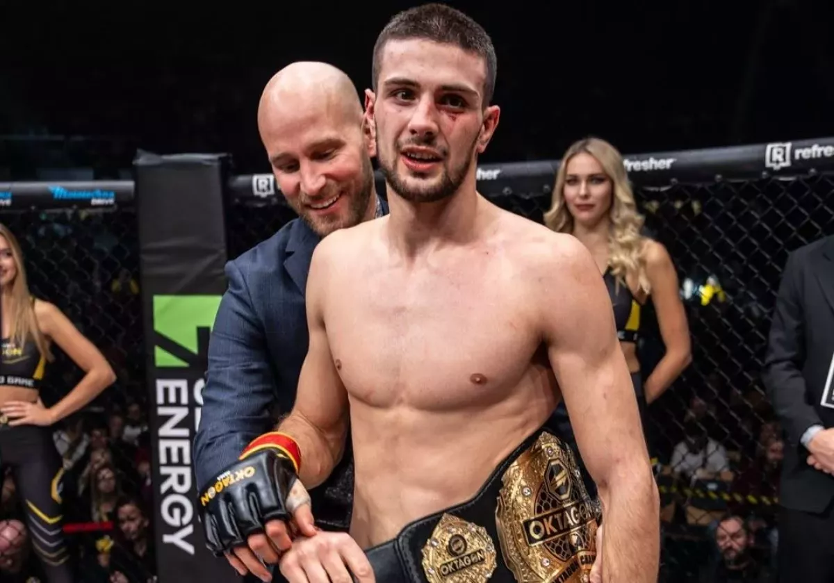 Šampion Oktagonu zadržen. Organizace nabízí pomocnou ruku jemu i rodině
