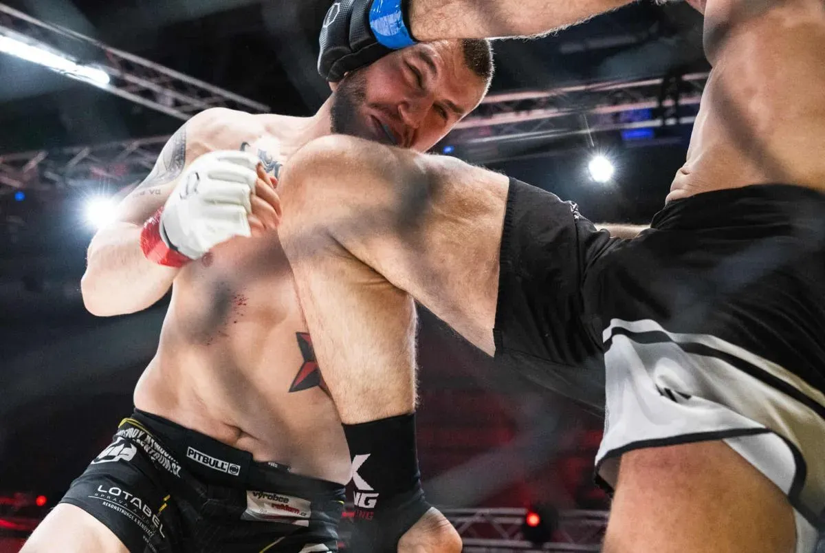 Skončil v nemocnici. Omlouvám se všem, kteří se se studem museli dívat