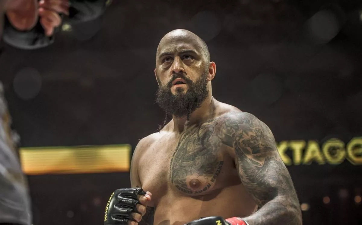 Slovák jde mezi žraloky, zažije extrémní tlak. Jak vzpomíná na draft UFC česká těžká váha?