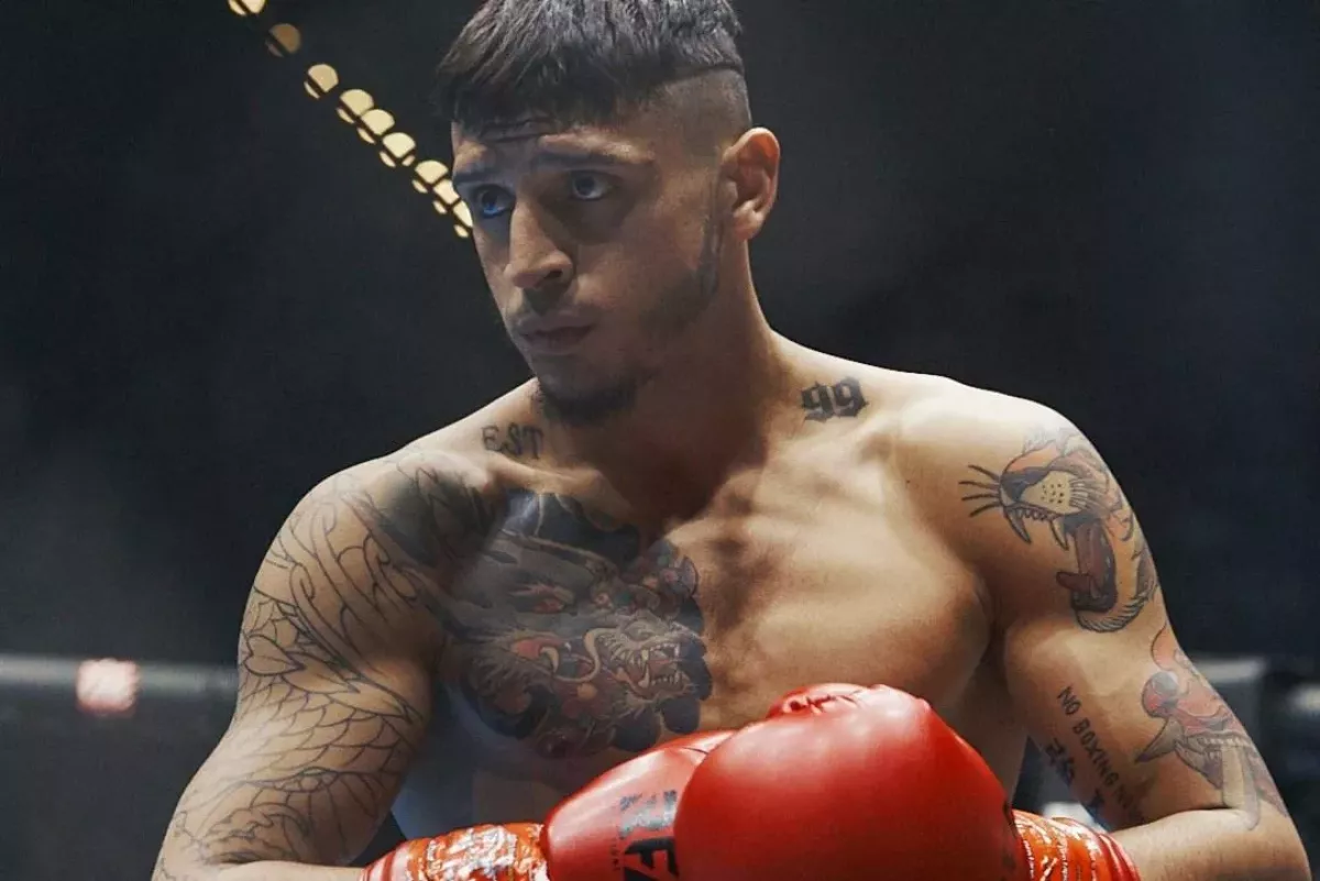 Soupeř pro neporaženého Siváka oznámen. Ve hře je titul v RFA