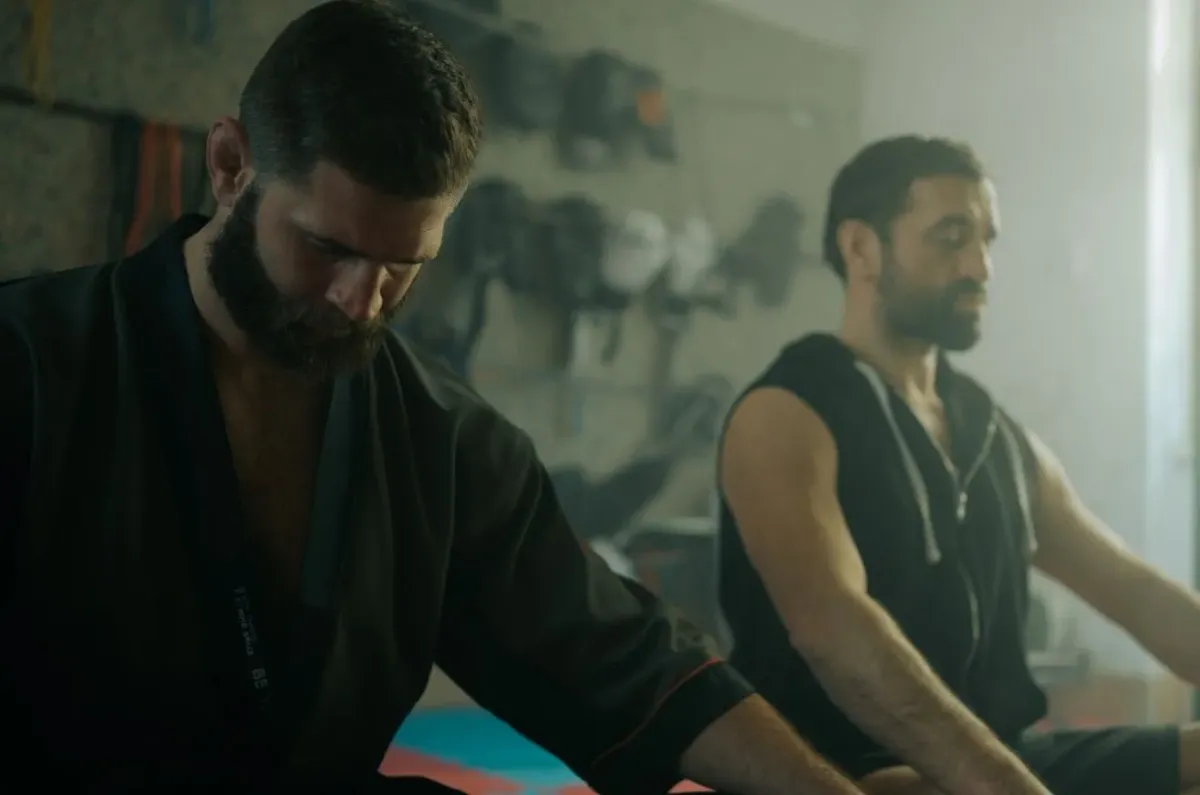 Soupiska hvězd ve filmu Bojovník je kompletní. Nechybí Procházka, Vémola i Kozma