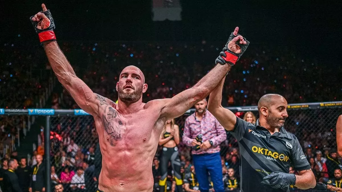 Špatné myšlenky a frustrace během nástupu. Na vytáhlého fightera se přesto usmálo štěstí