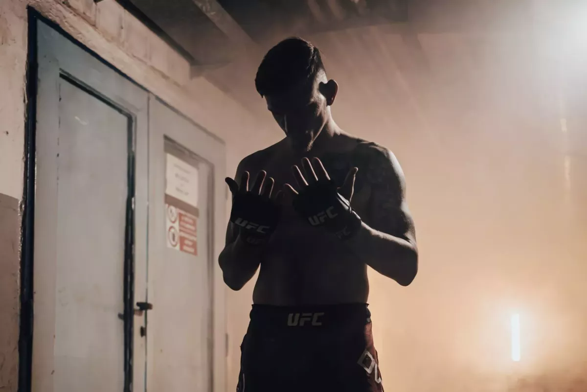 Speciální vzkaz před bojem v UFC. Dvořáka podpořil výsadkový pluk