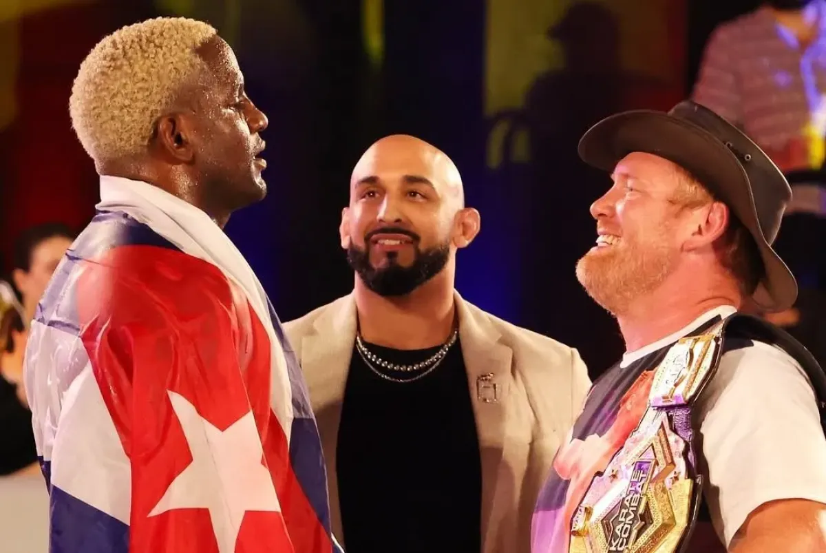 Srazím Goliáše k zemi, věří šampion před bitvou s gigantem