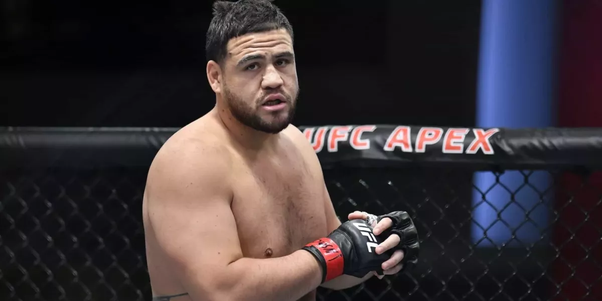 Tai Tuivasa před odletem do Paříže řešil zajímavý problém