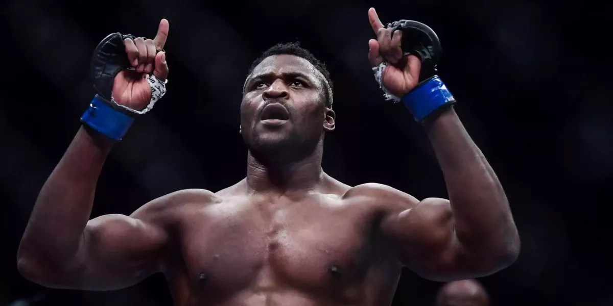 Tak že by přeci jen?! Ngannou by měl podepsat smlouvu s novou organizací