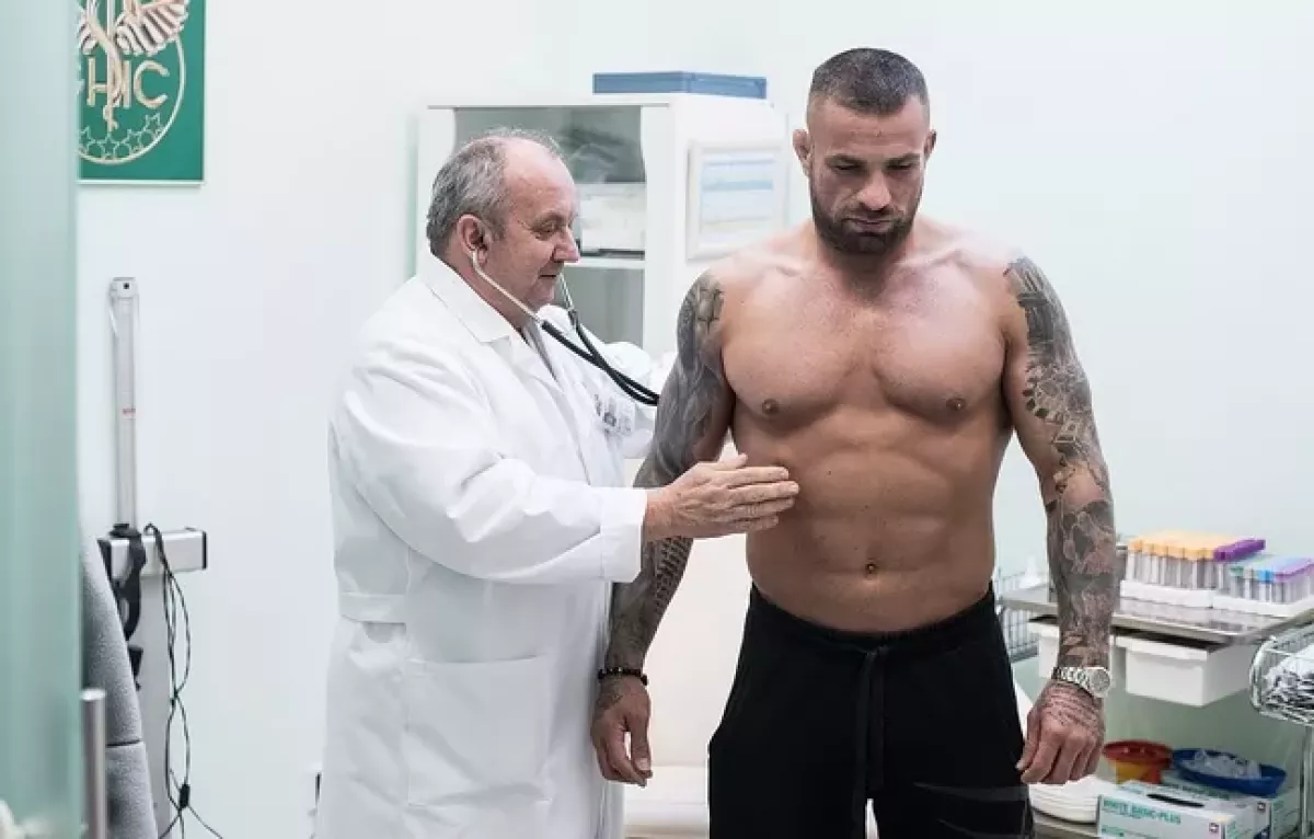 Terminátor stále marodí, odveta s Kinclem se vzdaluje