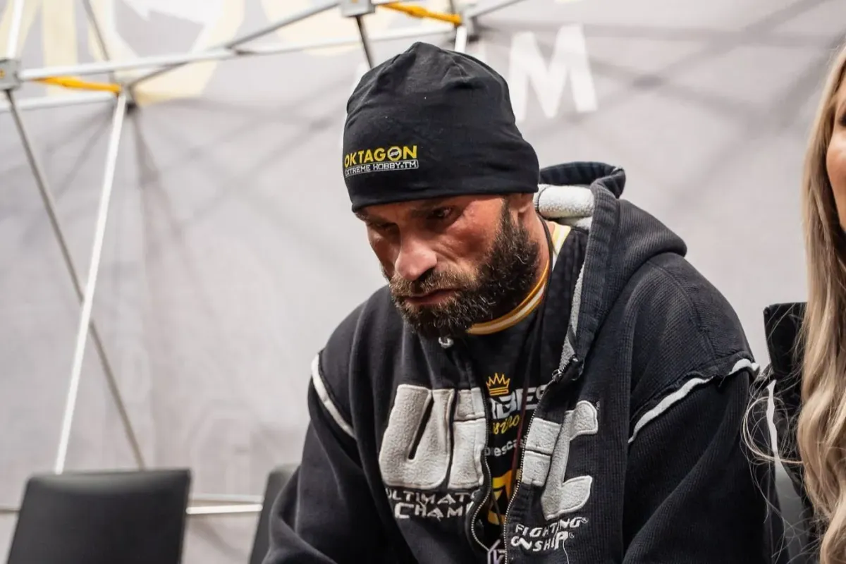 Vémola si připadal, že umřel. Už nepotřebuje zlaté Rolexky, auta a motorky