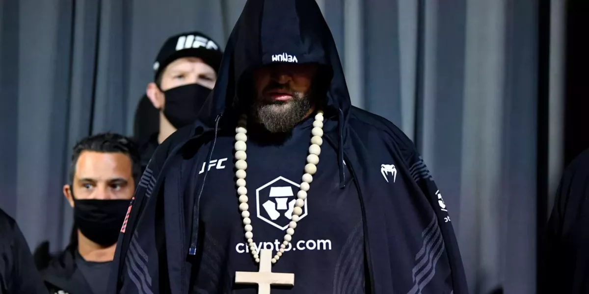 Veterán měl naplánovaný zápas, ale UFC ho bez milosti propustilo!