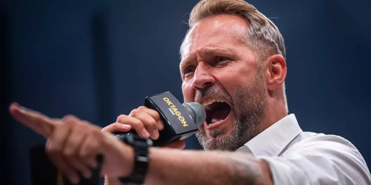 "Vím, že to není dobré. Jsem si toho plně vědom," přiznává uvaděč Ondřej Novotný