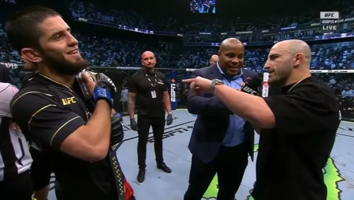 Volkanovski: Makhacheva ani jeho země se nebojím, naopak by se měl bát on mě