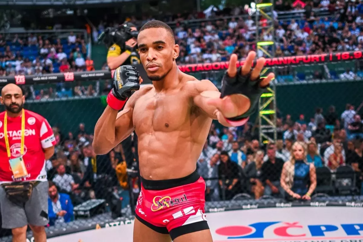 Všichni víme, jak se Oktagon s tímhle zlým psem vypořádal, pálí MMA hvězda