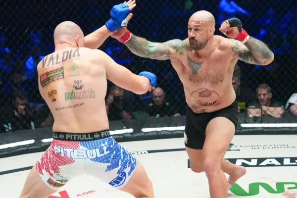 Adrenalin v kleci. Obr ze Slovenska sahal po senzaci, český triumf naštval soupeře