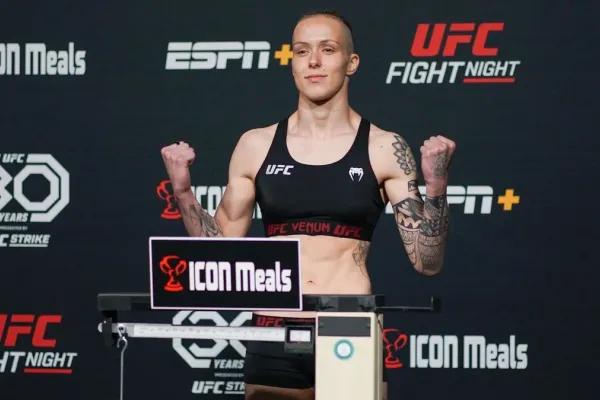 Bolestivý comeback. Bledá si v UFC zranila koleno, ozývá se po bitvě