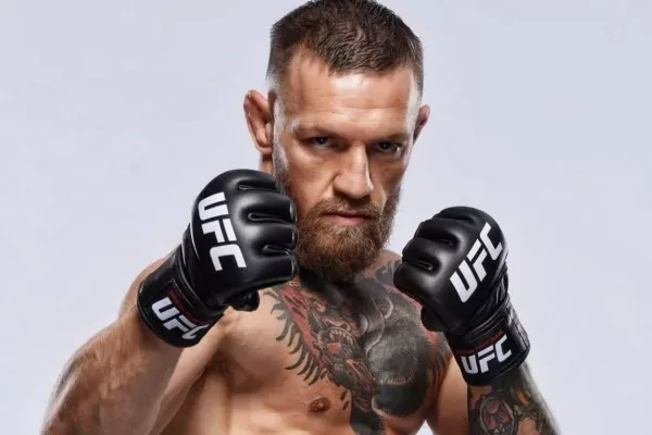 Bombový útok na McGregora, pachatelé uprchli
