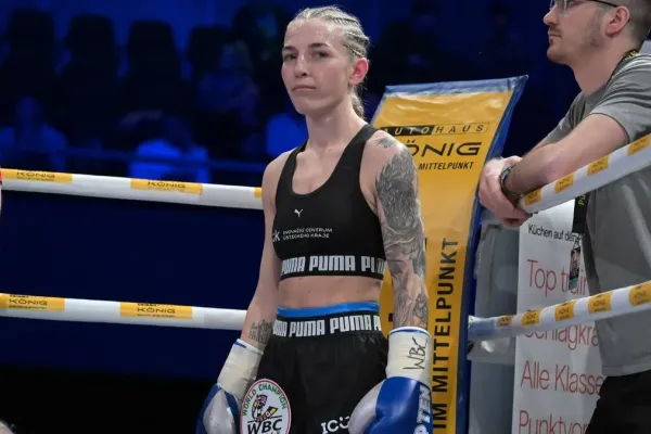 Boxerka Bytyqi ve vyšší váhové kategorii na pás WBA nedosáhla