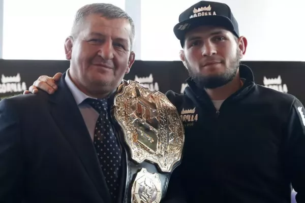 „Bylo to jako v armádě,“ popisuje Khabib dětství pod vedením svého otc