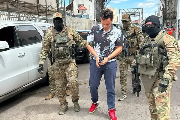 Bývalého šampiona v boxu Cháveze čeká soud za zločiny a obchod se zbraněmi