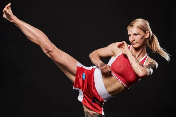 Češka bude na MS bojovat o zlato. O finále se porvou i další kickboxeři