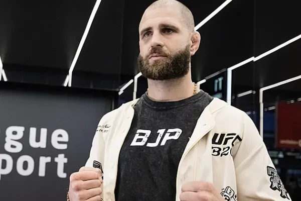 Chci dostat UFC do Prahy! Naše země si to zaslouží, říká zápasník Procházka