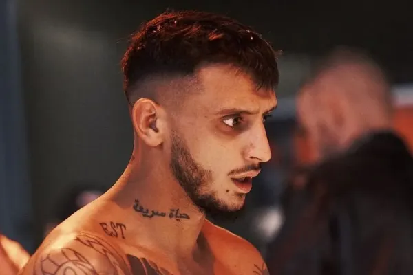 Další zkrat neporaženého Siváka. Naštval šéfa organizace a přišel o titul