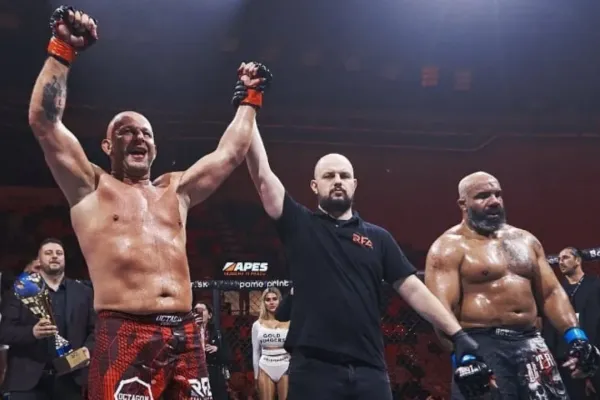 Divočina těžkých vah v Bratislavě. Řežba čtyřicátníků se rozjela