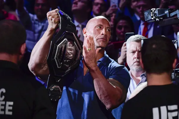 Dwayne Johnson dostal pozvánku od UFC. Bude součástí speciálního turnaje