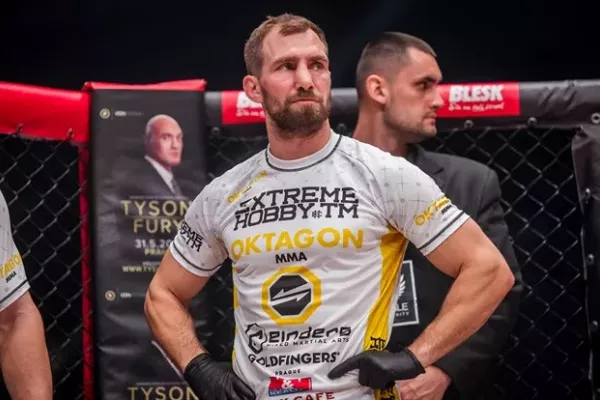 Je MMA pro děti? A jak vychovat hvězdu? Ptejte se Reinderse v Rozstřelu i vy