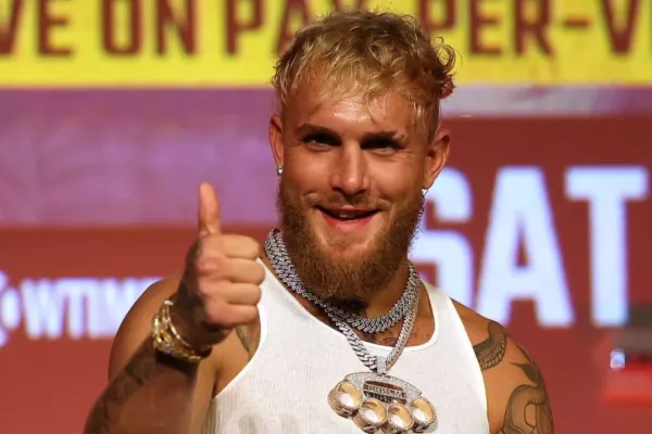 Je to tady! Jake Paul podepsal smlouvu a přechází do MMA