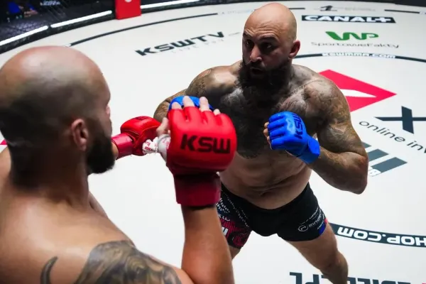 Kdybych odešel, cítil bych se neúplný, přiznal český vousáč. Přistoupil na nejlepší podmínky kariéry