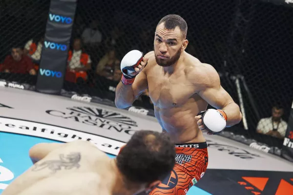 Krok do velké hry. Boxer jde do profi MMA. Za večer může dát až tři bitvy