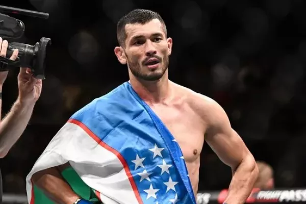 Makhmud Muradov by se rád vrátil do Oktagonu, zároveň ale zvažuje nabídku za miliony