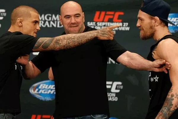 McGregor vyslal vzkaz. Dustine jsi dobrý bojovník, ale do 60 sekund tě ukončím