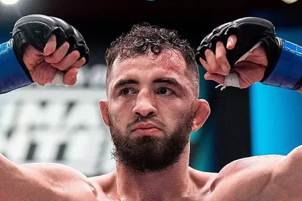 Mrazivé svědectví. Jak zápasník UFC brání Ukrajinu: Každý by tady Putina zabil