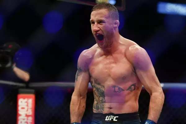 Nejdrsnější válečník v UFC dostal výzvu od neukončitelného krajana. Rýsuje se velkolepá bitva?