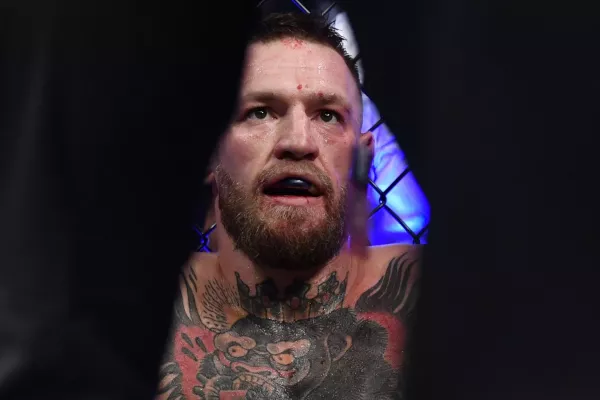 Nikdy neskončím. Bojovníkem jsem a jako bojovník půjdu i do hrobu, spřádá McGregor plány