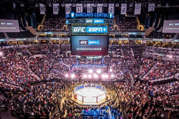 "OKTAGON komentátor" má naplánovaný další UFC zápas