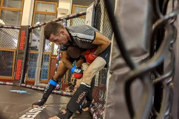 Obří MMA akce v Praze vyjde na pět milionů. Do bojů se zapojí přes 200 bojovníků