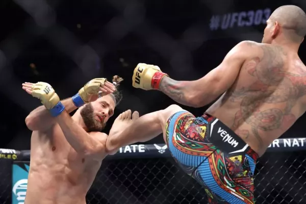 Pereira zdemoloval Procházku, píše se v zahraničí. Reagují McGregor či Vémola
