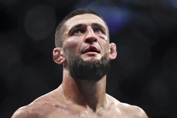 Pokud Khamzat Chimaev získá titul, bude to pohroma, varoval Michael Bisping