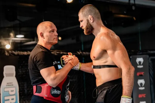 Procházka jako mladý hříbě. Teď? Fakt jsme vypustili něco, co bude zlý