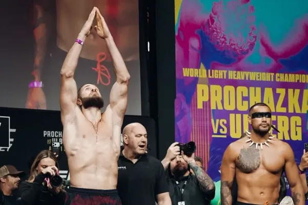 Procházka má druhý titul UFC nadosah. Lovec má vyhlídnutou kořist