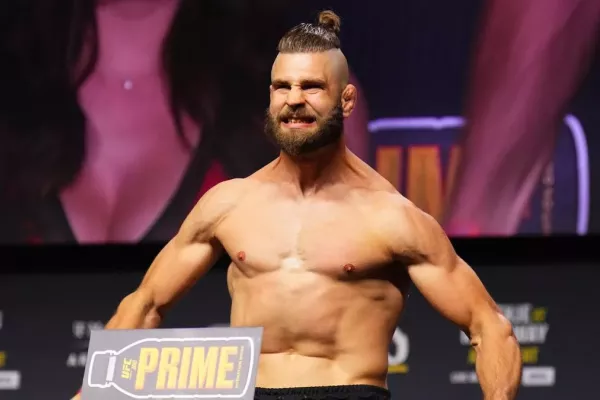 Procházka zachránil UFC od pohromy. Cítíme úlevu, ale přijde velký nápor, povídá trenér