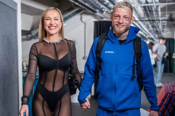 Ruku jsem měl nateklou jak fotbalový míč. Už to nešlo vydržet, přiznal Roušal