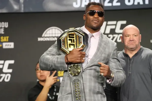 Šéfa UFC měl v zákulisí napadnout bývalý šampion. Je to zlý chlap, říká White