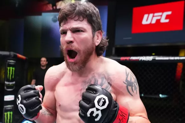 Stačilo jedno kousnutí a můj svět se zbláznil. Rekordman UFC vypráví o nejhorších chvílích v životě
