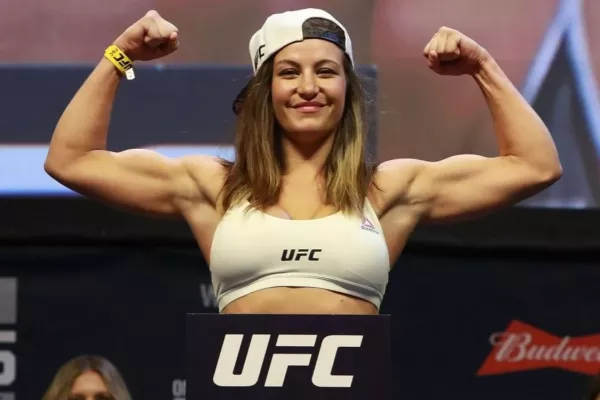 Šťastná máma je ráda za posun ženského MMA. Američanka bojuje už 15 let