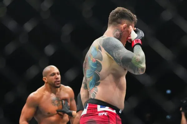 Trable krále UFC. Těžká váha si nemůže ani hrát se svými dětmi